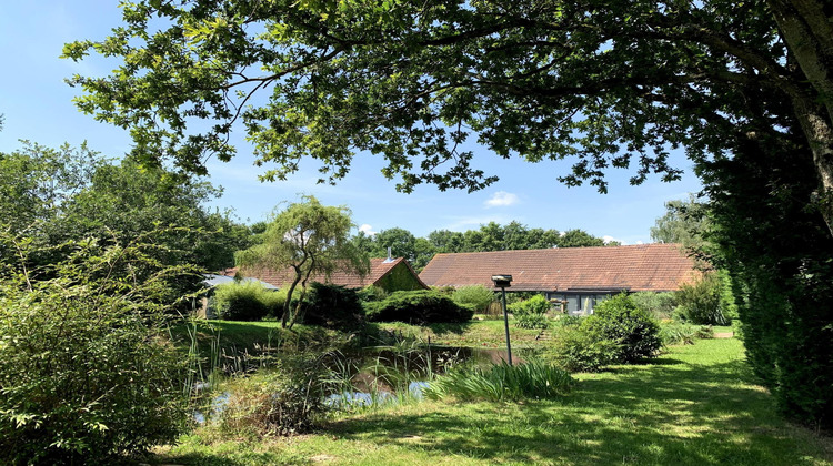 Ma-Cabane - Vente Maison Saint-Germain-du-Bois, 166 m²