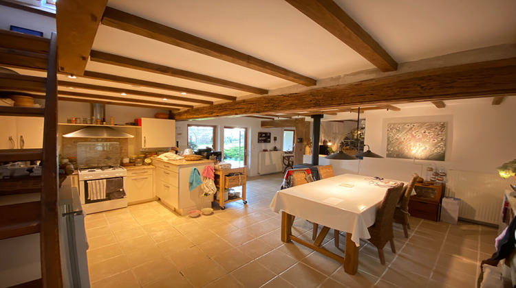 Ma-Cabane - Vente Maison SAINT-GERMAIN-DU-BOIS, 174 m²