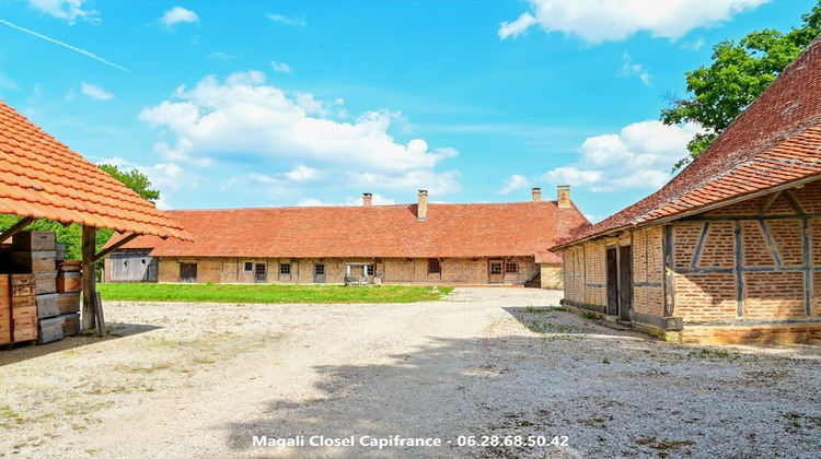 Ma-Cabane - Vente Maison SAINT GERMAIN DU BOIS, 201 m²