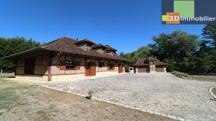Ma-Cabane - Vente Maison SAINT GERMAIN DU BOIS, 202 m²