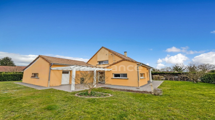 Ma-Cabane - Vente Maison SAINT GERMAIN DU PLAIN, 121 m²