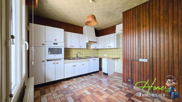 Ma-Cabane - Vente Maison Saint-Germain-du-Puy, 122 m²