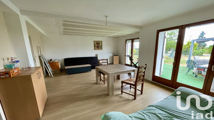 Ma-Cabane - Vente Maison Saint-Germain-du-Puy, 70 m²