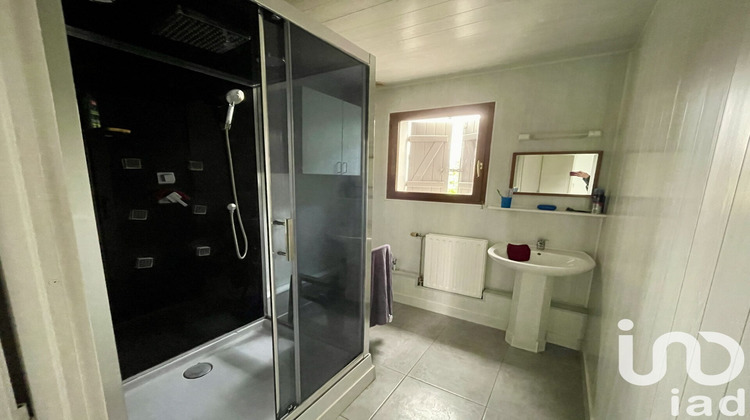 Ma-Cabane - Vente Maison Saint-Germain-du-Puy, 70 m²