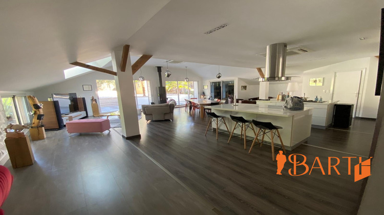 Ma-Cabane - Vente Maison Saint-Germain-du-Puy, 185 m²