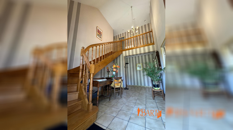 Ma-Cabane - Vente Maison Saint-Germain-du-Puy, 213 m²