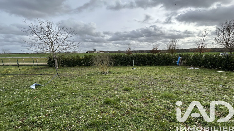 Ma-Cabane - Vente Maison Saint-Germain-du-Puy, 96 m²