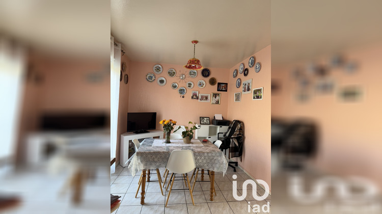 Ma-Cabane - Vente Maison Saint-Germain-du-Puy, 93 m²