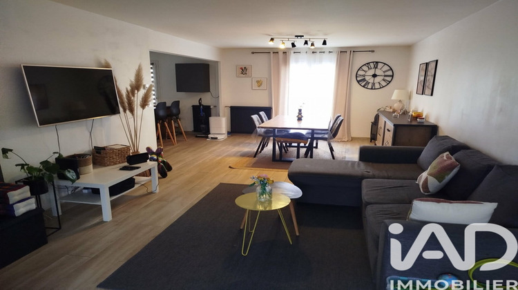 Ma-Cabane - Vente Maison Saint-Germain-du-Puy, 101 m²