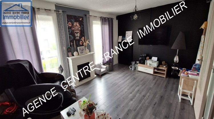 Ma-Cabane - Vente Maison SAINT GERMAIN DU PUY, 108 m²