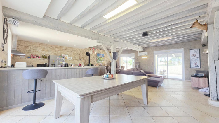 Ma-Cabane - Vente Maison SAINT GERMAIN DU PUY, 165 m²