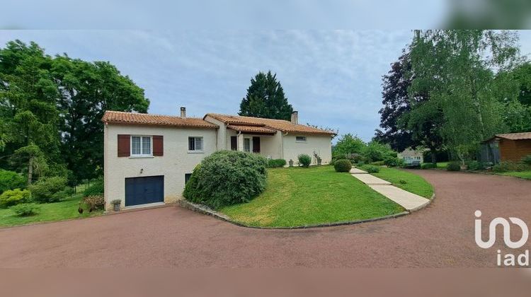 Ma-Cabane - Vente Maison Saint-Germain-du-Salembre, 130 m²