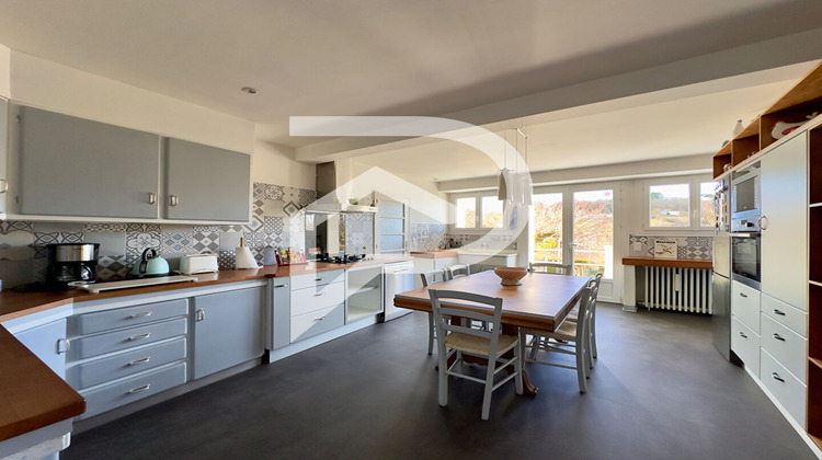 Ma-Cabane - Vente Maison SAINT-GERMAIN-DU-SALEMBRE, 210 m²