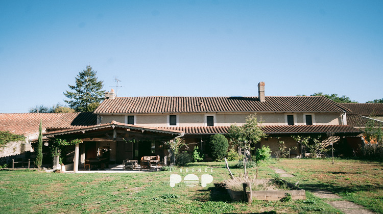 Ma-Cabane - Vente Maison SAINT-GERMAIN-DU-SALEMBRE, 196 m²