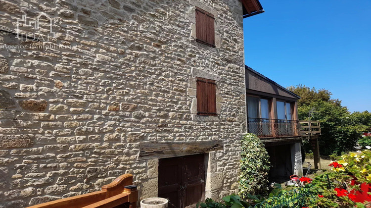 Ma-Cabane - Vente Maison Saint-Germain-du-Teil, 160 m²