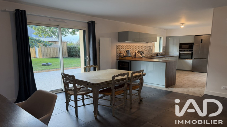 Ma-Cabane - Vente Maison Saint-Germain-en-Coglès, 103 m²