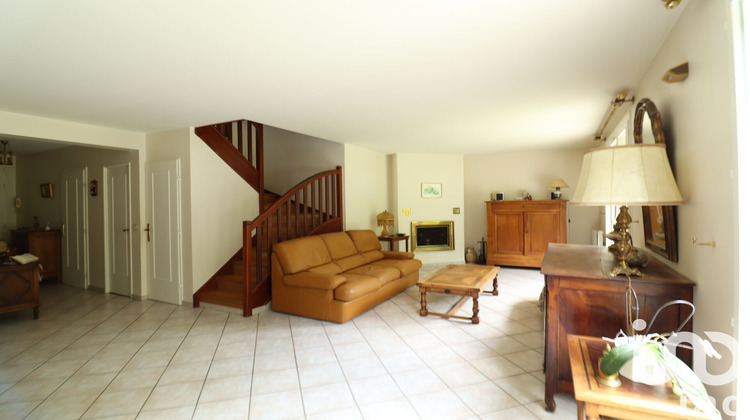 Ma-Cabane - Vente Maison Saint-Germain-en-Laye, 145 m²