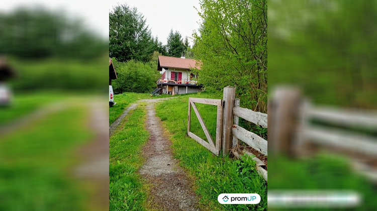 Ma-Cabane - Vente Maison Saint-Germain-l'Herm, 73 m²