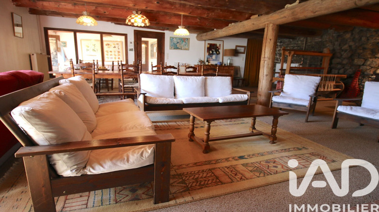 Ma-Cabane - Vente Maison Saint-Germain-l'Herm, 330 m²