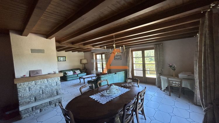 Ma-Cabane - Vente Maison Saint-Germain-Laprade, 350 m²