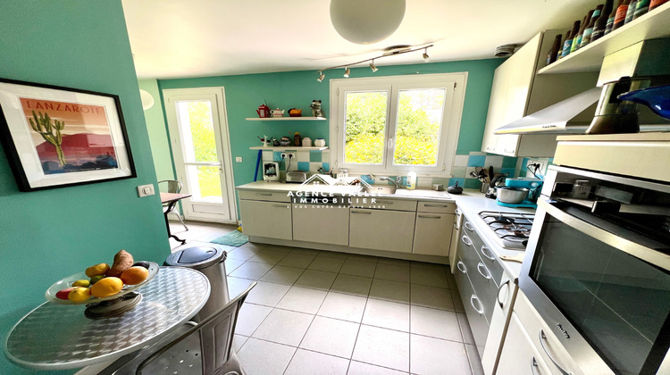 Ma-Cabane - Vente Maison Saint-Germain-lès-Corbeil, 173 m²