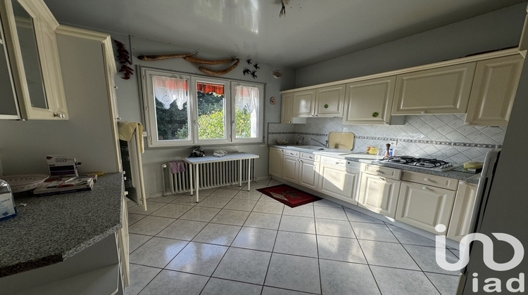 Ma-Cabane - Vente Maison Saint-Germain-Lès-Corbeil, 170 m²