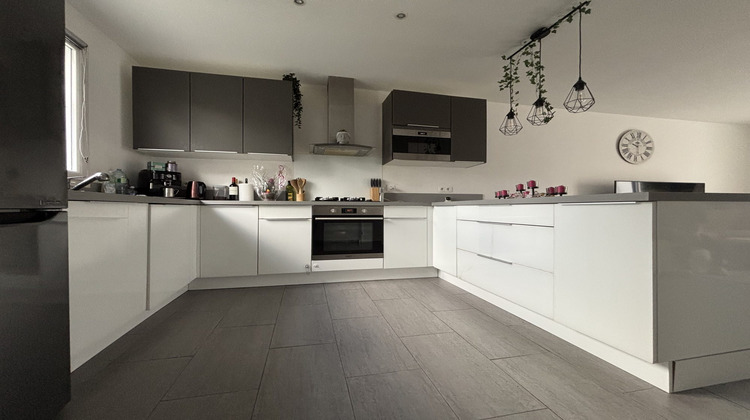 Ma-Cabane - Vente Maison Saint-Germain-lès-Corbeil, 84 m²