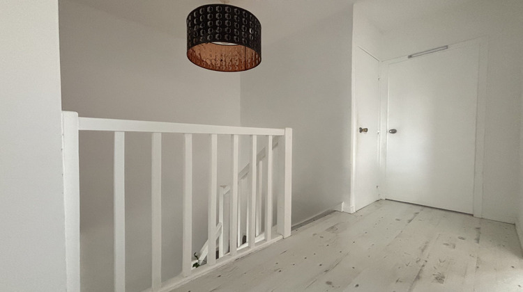 Ma-Cabane - Vente Maison Saint-Germain-lès-Corbeil, 84 m²