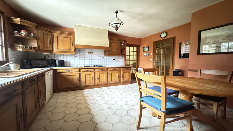 Ma-Cabane - Vente Maison Saint-Germain-lès-Corbeil, 155 m²