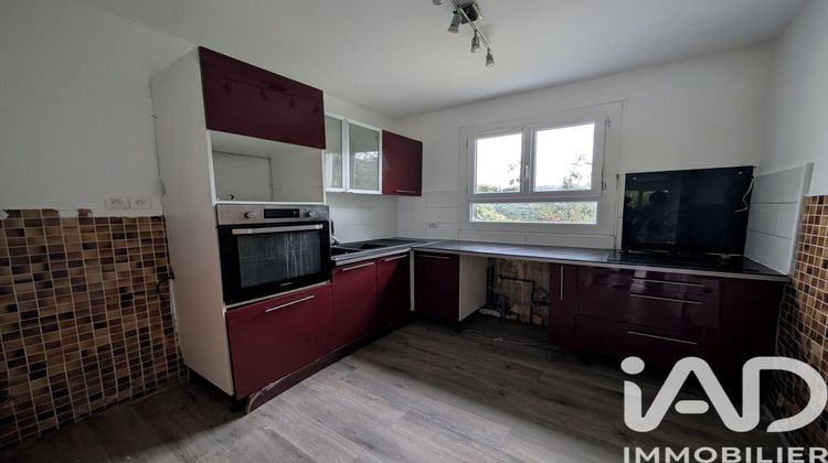 Ma-Cabane - Vente Maison Saint-Germain-Lès-Corbeil, 82 m²