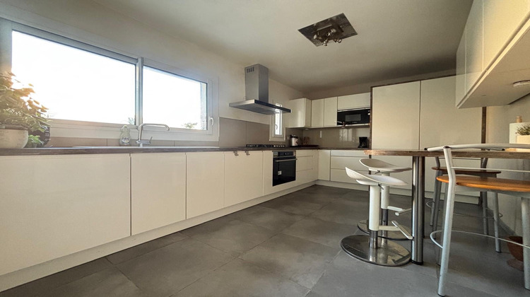 Ma-Cabane - Vente Maison Saint-Germain-lès-Corbeil, 114 m²