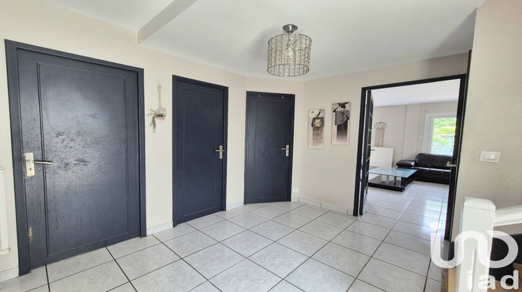 Ma-Cabane - Vente Maison Saint-Germain-Lès-Corbeil, 120 m²