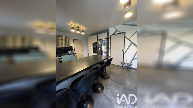 Ma-Cabane - Vente Maison Saint-Germain-Lès-Corbeil, 182 m²