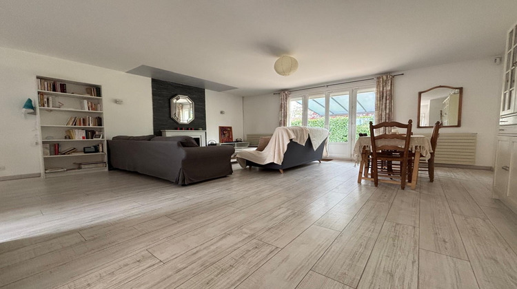 Ma-Cabane - Vente Maison Saint-Germain-lès-Corbeil, 99 m²