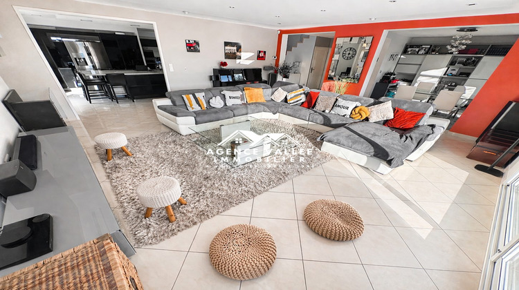 Ma-Cabane - Vente Maison Saint-Germain-lès-Corbeil, 238 m²