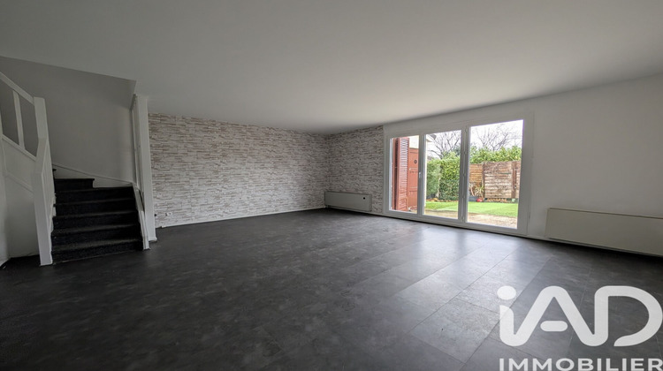 Ma-Cabane - Vente Maison Saint-Germain-Lès-Corbeil, 82 m²