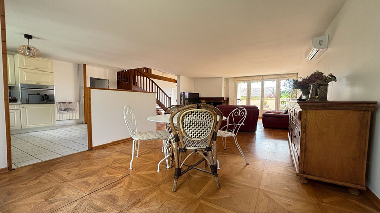 Ma-Cabane - Vente Maison Saint-Germain-lès-Corbeil, 115 m²