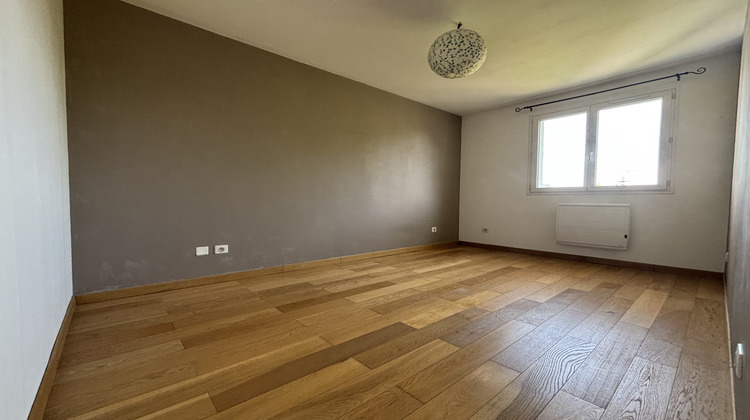 Ma-Cabane - Vente Maison Saint-Germain-lès-Corbeil, 83 m²