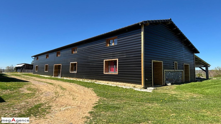 Ma-Cabane - Vente Maison SAINT GERMAIN LES VERGNES, 190 m²