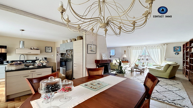 Ma-Cabane - Vente Maison Saint-Germain-les-Vergnes, 145 m²