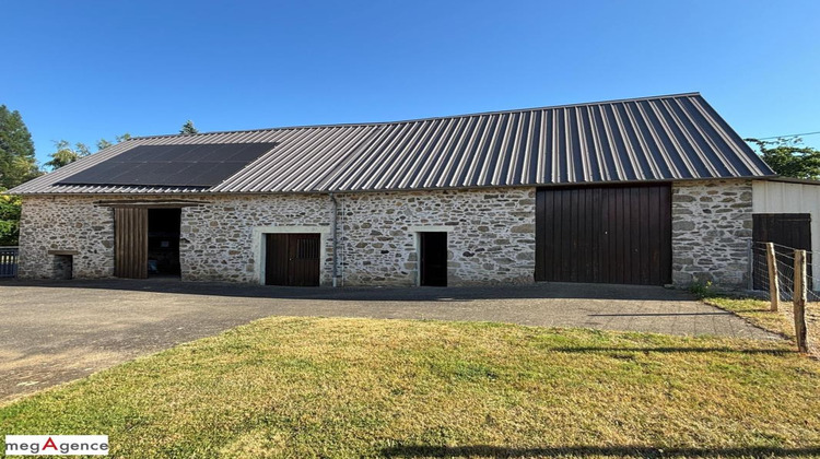 Ma-Cabane - Vente Maison SAINT GERMAIN LES VERGNES, 108 m²