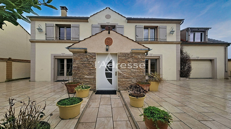 Ma-Cabane - Vente Maison SAINT-GERMAIN-SUR-MORIN, 163 m²