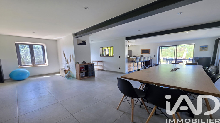 Ma-Cabane - Vente Maison Saint-Gervais-d'Auvergne, 223 m²