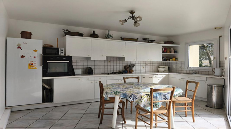 Ma-Cabane - Vente Maison SAINT GILDAS DE RHUYS, 197 m²