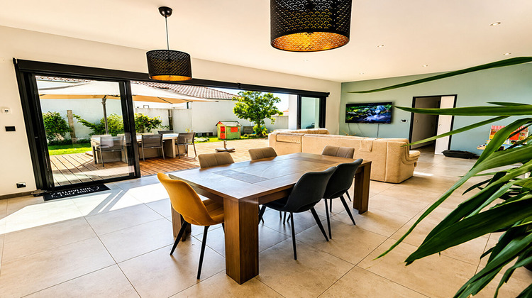Ma-Cabane - Vente Maison SAINT-GILLES-CROIX-DE-VIE, 156 m²
