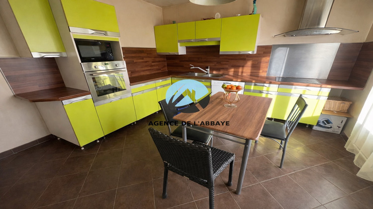 Ma-Cabane - Vente Maison SAINT-GILLES-DE-LA-NEUVILLE, 109 m²