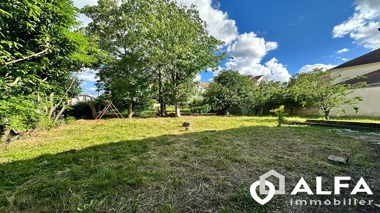 Ma-Cabane - Vente Maison SAINT-GRATIEN, 130 m²