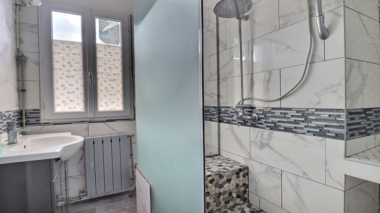 Ma-Cabane - Vente Maison SAINT-GRATIEN, 97 m²