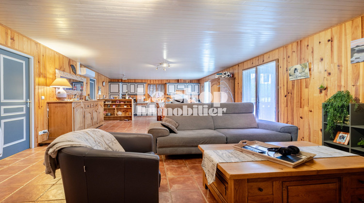 Ma-Cabane - Vente Maison Saint-Hilaire-Bonneval, 125 m²