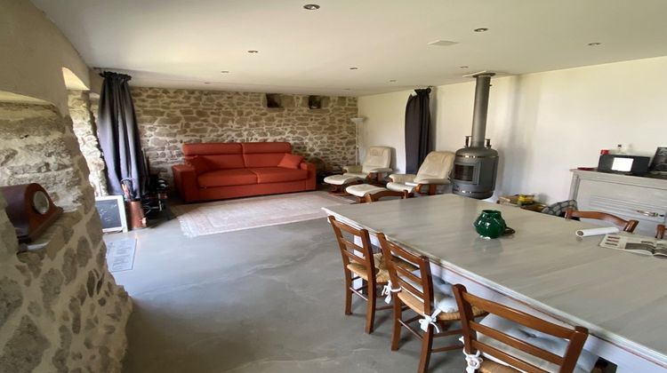 Ma-Cabane - Vente Maison SAINT-HILAIRE-CUSSON-LA-VALMITTE, 172 m²